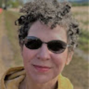 Meet your Posher, Rebecca